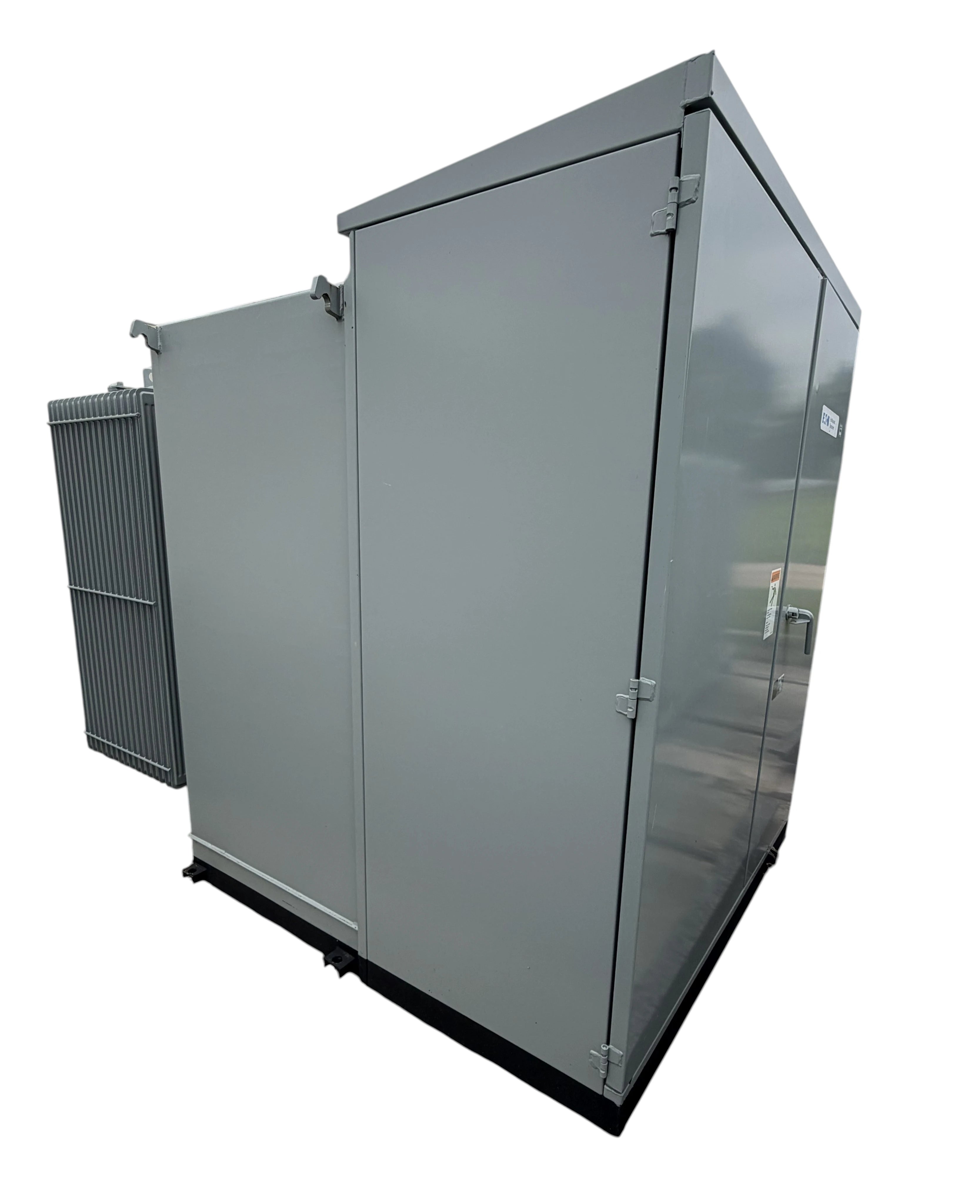New / Unused 2,600 kVA Eaton Pad Mounted Transformer; HV 34,500; LV 416Y/240; FR3; Copper; Texas