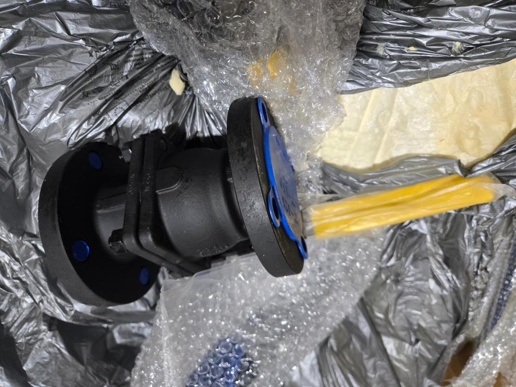 NEW Flow-Tek F15 Series 4" Flanged Ball Valve - Carbon Steel / 316SS, Fire Safe (API 607) - Class 150